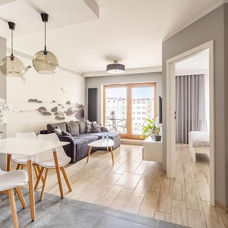 Apartament Batorego 7 Z Parkingiem Gdynia Esterno foto