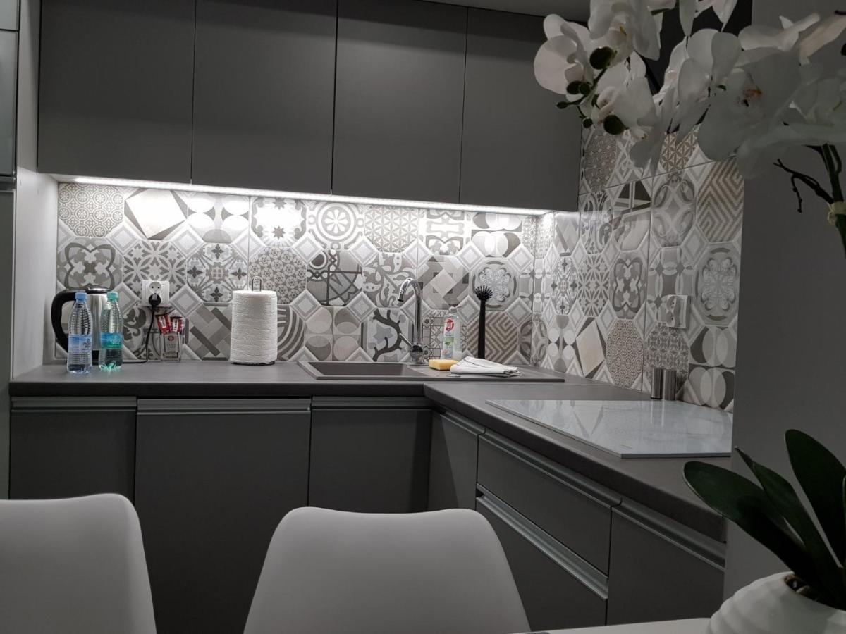 Apartament Batorego 7 Z Parkingiem Gdynia Esterno foto