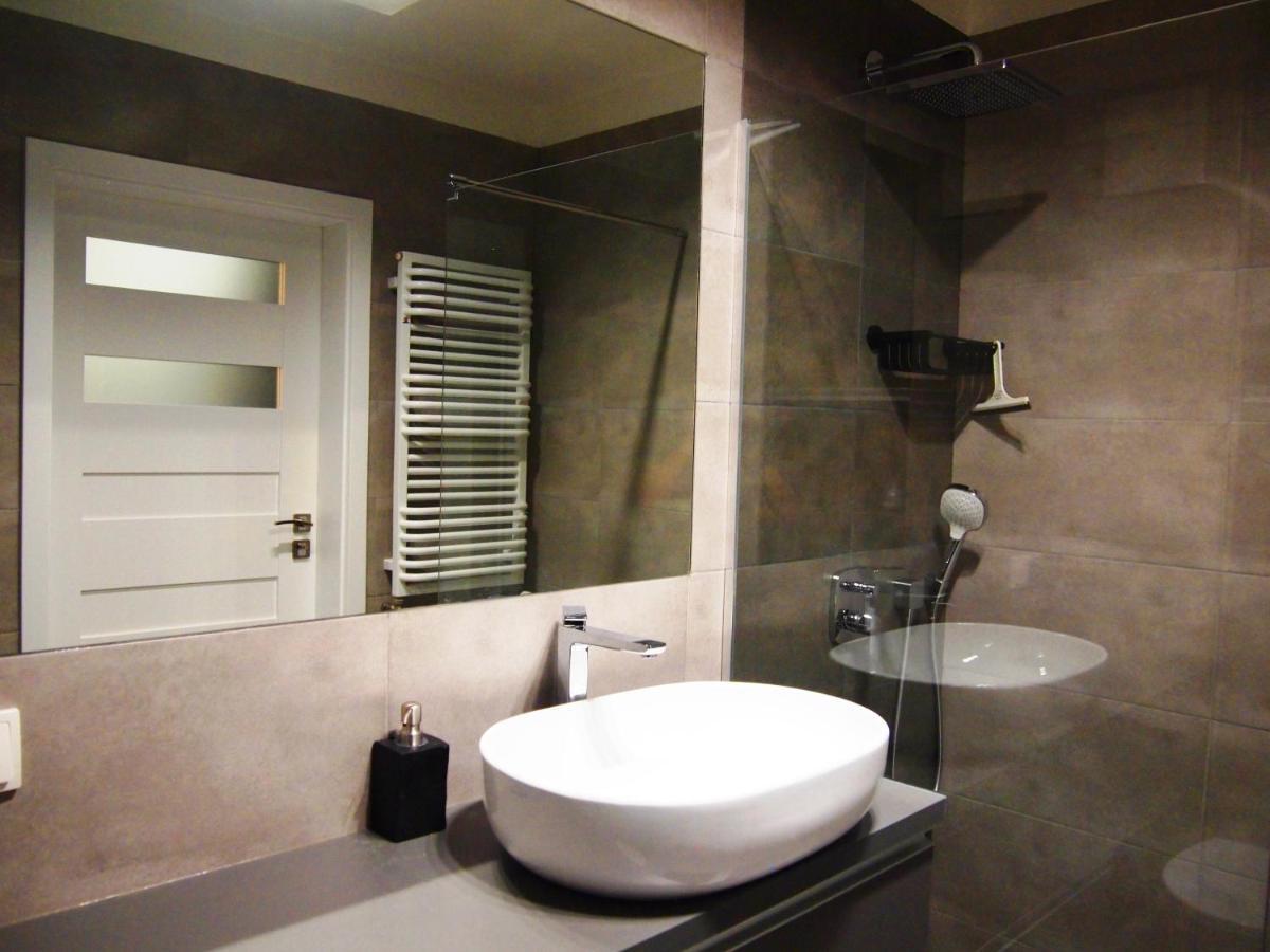 Apartament Batorego 7 Z Parkingiem Gdynia Esterno foto